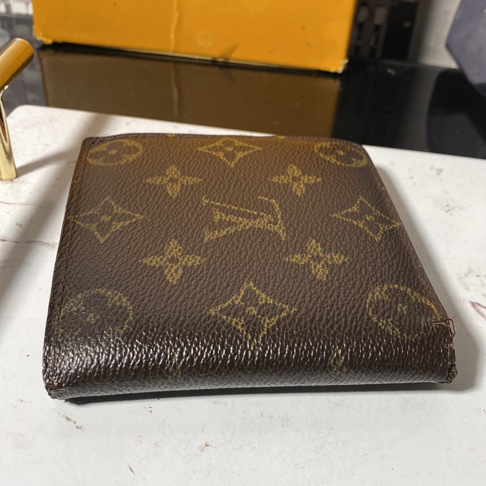 Authentic Louis Vuitton Monogram Bifold Marco Wallet - Picture 13 of 13